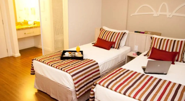 Двухместный номер Superior FLAT NO MERCURE BRASÍLIA LIDER, COM LIMPEZA DIÁRIA GRÁTIS, AO LADO DA ESPLANADA DOS MINISTÉRIOS, ESTÁDIO MANÉ GARRINCHA E CENTRO DE CONVENÇÕES, COM PISCINA, ACADEMIA, RESTAURANTE, RECEPÇÃO 24HS By REI DOS FLATS