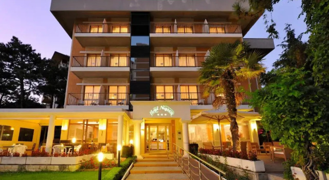 Hotel Niagara