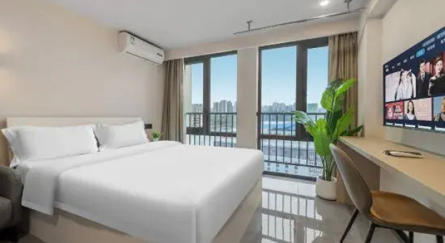 Люкс Business Golden Cafe Hotel Sanya Bay