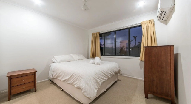 Penny's QLD Palace, Rezerwuj Hotel Cannonvale 