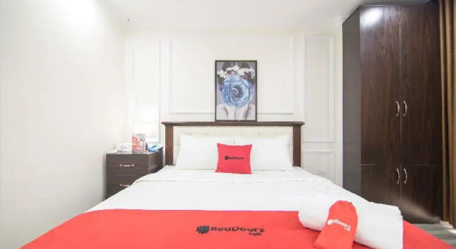 Номер Standard RedDoorz near Pho Co Ha Noi