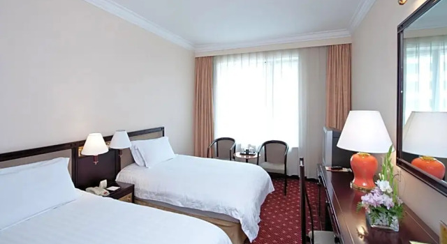 Двухместный номер Superior Yanshan Hotel