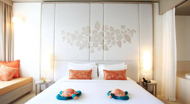 Двухместный номер Superior с видом на бассейн Proud Phuket, Naiyang Beach