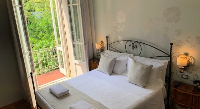 Номер Classic с балконом Hotel David
