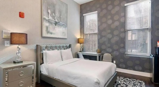 Premier Suites - Bay Village