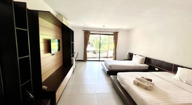 Номер Deluxe с балконом Hotel La Villa Khon Kaen