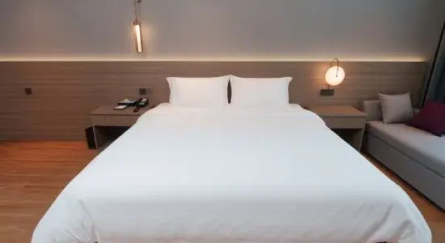 Люкс Deluxe Lavande hotels(Zaozhuang Guangming Plaza Store）