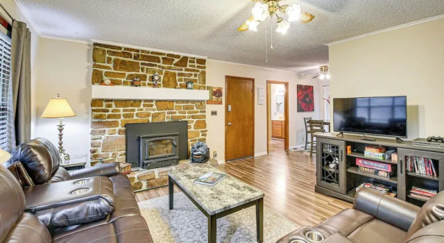 1/2 Mi to Desoto Lake: Hot Springs Village Home, Rezerwuj Dom wakacyjny Wille w Arkansas, Willa