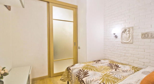 Lakshmi House Apartments Simferopol passage 18, Book Apartment Moscow Russia