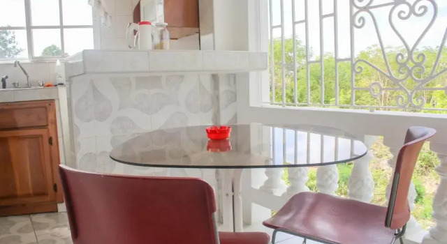 Vanvilla Guest House, Забронировать Гостевой дом Гостевые дома Негрил, Гостевой дом