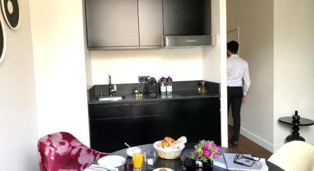 Люкс Prestige Hôtel Cardinal Bordeaux Centre