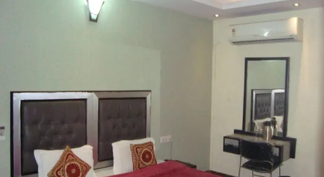 Hotel 3BS Houses, Забронировать Отель Отели Нью-Дели с завтраком, Завтраки
