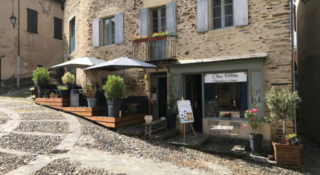 Chez Tifille, Buchen Sie Hotel Estaing Aveyron