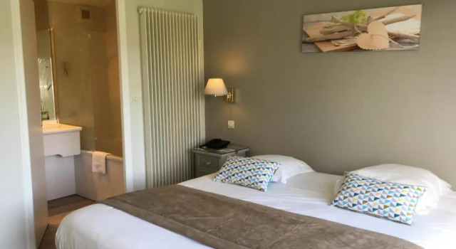 Одноместный номер Standard Logis Hôtel Val de Vienne