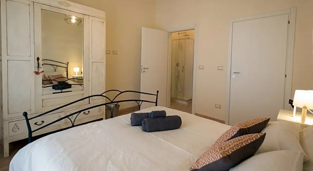 B&B In Acquaviva, Забронировать Отель Ливорно Берег Этрусков, рядом с Старая крепость