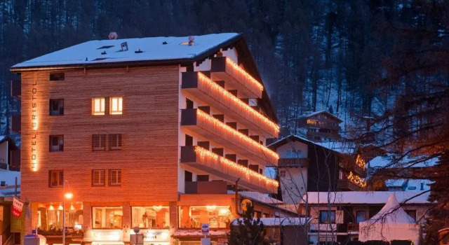 Hotel Bristol