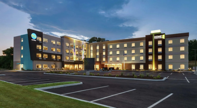 Home2 Suites by Hilton Easton