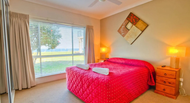 Meridian Resort Beachside