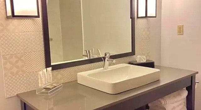 Двухместный номер Standard Country Inn & Suites by Radisson, Jackson, TN