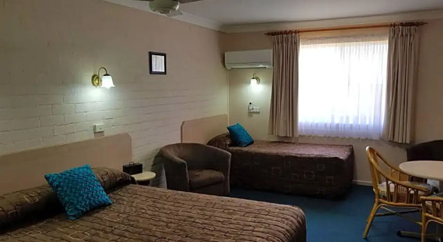 Номер Deluxe Abraham Lincoln Motel