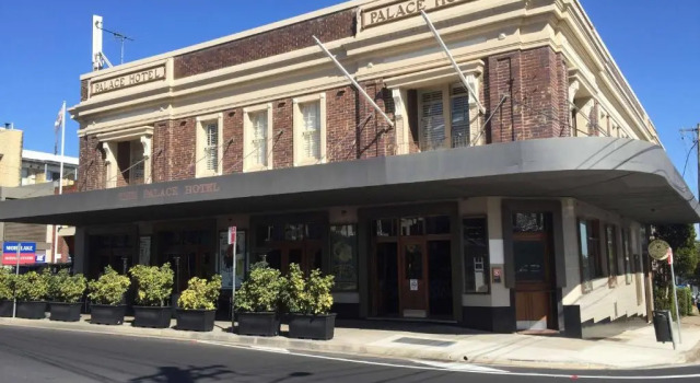 Palace Hotel Mortlake