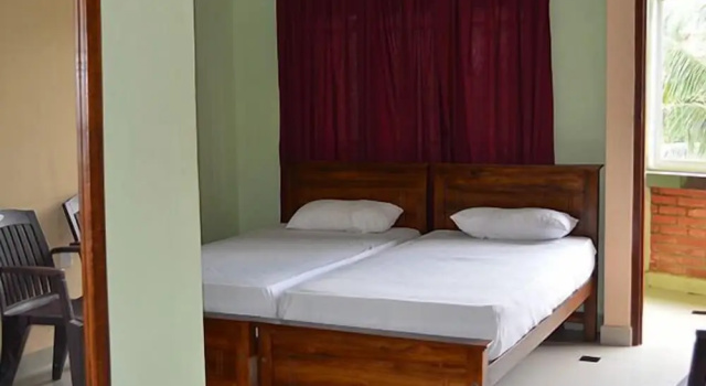 Kandyan Holiday Center