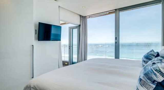 Ocean Breeze in Cape Town, Забронировать Отель Отели Cape Peninsula с парковкой, Парковка