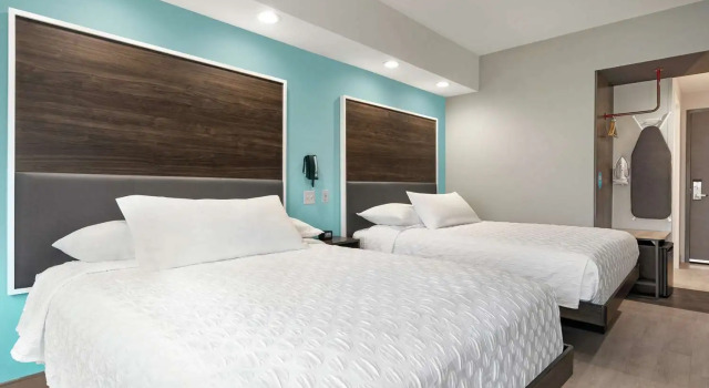 Номер Standard Tru By Hilton Florence I-95