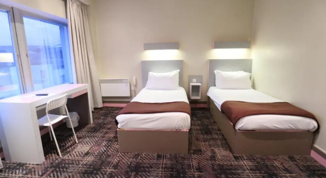Трёхместный номер Standard Citrus Hotel Cheltenham by Compass Hospitality
