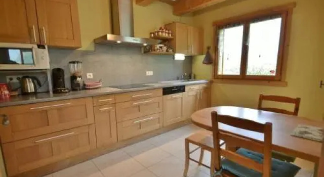 House Magnifique Chalet Independant, 7-9 Pers, 3 Chambres, Wifi !, Забронировать Шале Виллы Овернь-Рона-Альпы, Вилла