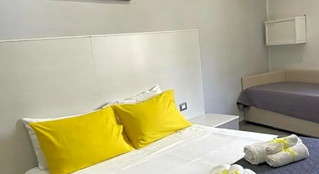La collina di Capodimonte, Prenota Hotel Capodimonte Napoli