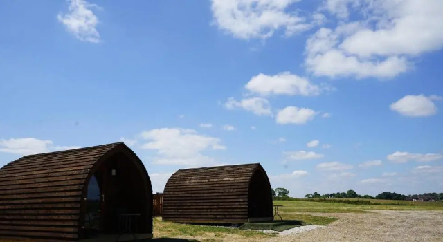 Капсула The Cottage, Poplars Farm