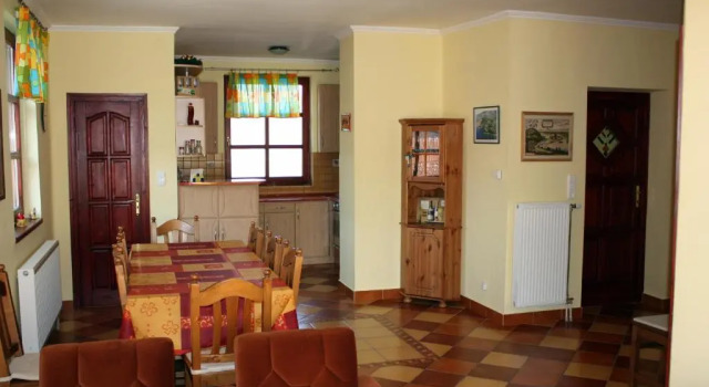 Коттедж 5 Puttonyos Vendégház