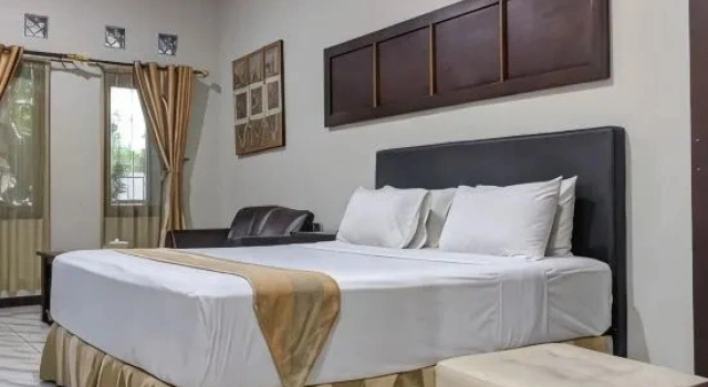 Doppel Suite Hotel Grand Pangestu
