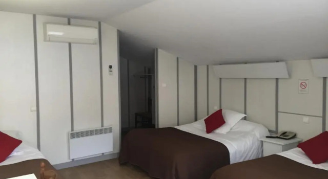 Четырёхместный номер Standard Hotel Marjolaine