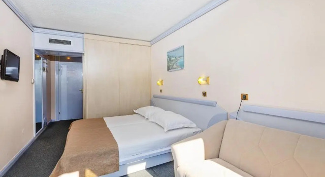 Номер Classic с балконом и с видом на море Hotel Plavi Plava Laguna