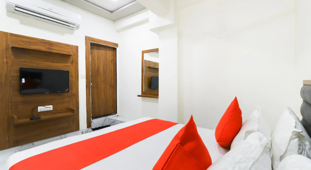 OYO 66216 Hotel Sunrise Inn, Rezerwuj Hotel Hotele w Gujarat ze śniadaniem, Śniadanie