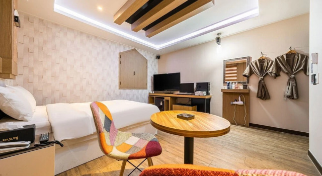 Suwon Rose Hotel, Book Hotel Suwon Gyeonggi-do