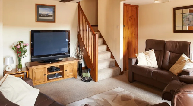Rural and Comfortable Home Surrounded by the Nature of Brecon