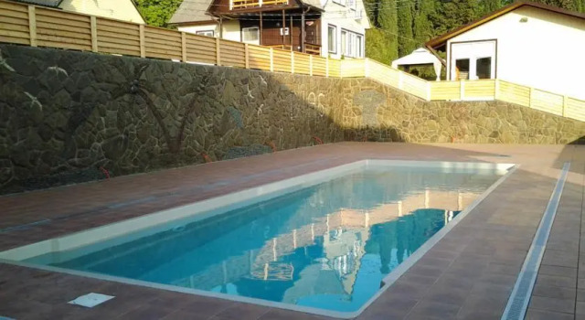 Holiday Park Na Avrora, Boek Hotel Golubeva Dacha Al'batros