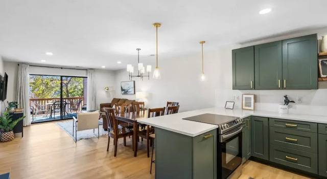 Номер Standard Avondale Hideaway Condo for 6