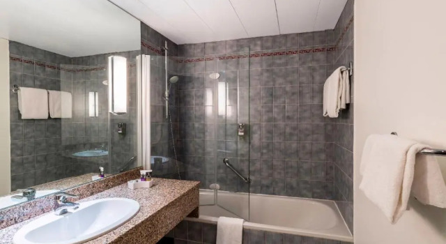 Номер Standard с 2 комнатами Mercure Paris Roissy CDG
