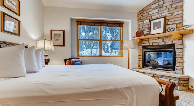 Premiere 2br Townhome - Shuttle To Slopes. Kids Ski Free! 2 Bedroom Condo by RedAwning, Забронировать Апартаменты/квартира Кистон Roosevelt National Forest