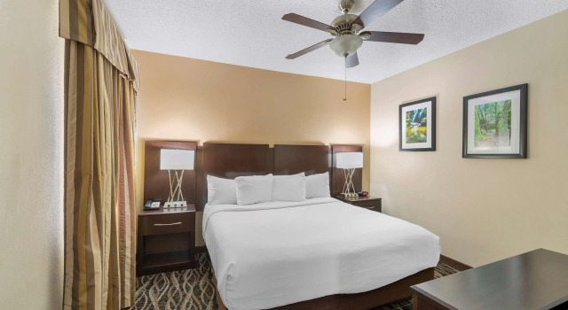 Двухместный люкс Best Western Plus Russellville Hotel & Suites