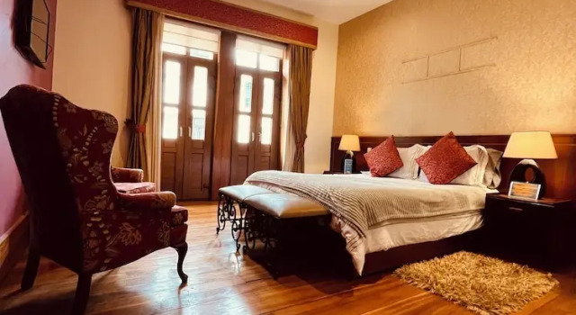 Habitación Estándar con balcón Pepes House Cuenca I Hotel & Boutique Hostel