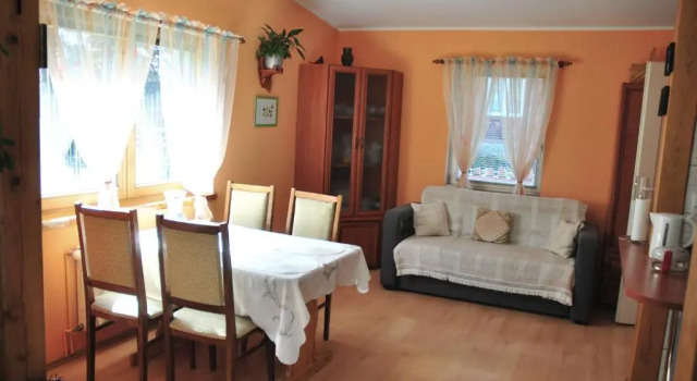Коттедж c 1 комнатой Domek u Domny