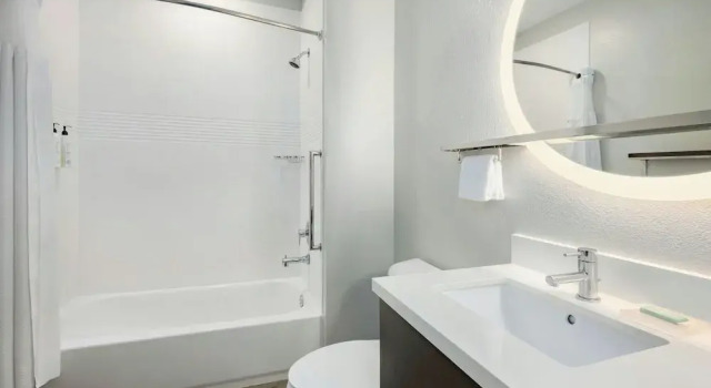 Одноместный люкс c 1 комнатой TownePlace Suites Dothan