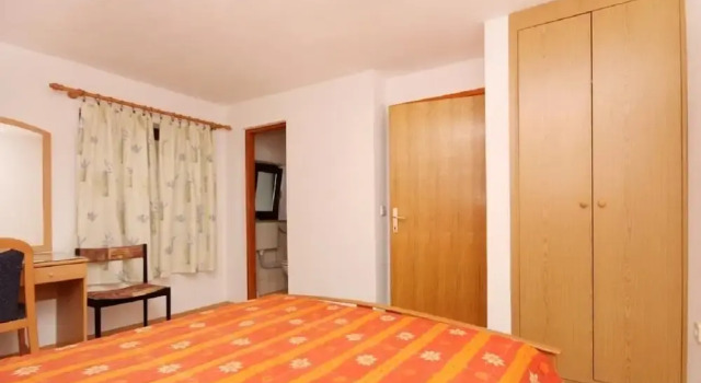 Luka - With Parking - A1, Prenota Hotel Hotel a Isole Quarnerine con parcheggio, Parcheggio