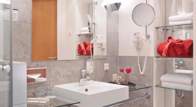 Двухместный номер Standard с видом на сад Best Western Premier Airporthotel Berlin
