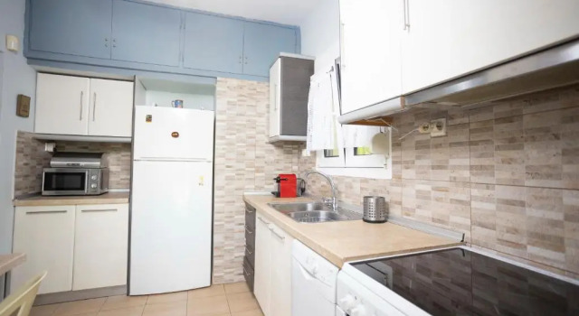 Вилла Villa Aurora – Beachfront, 2mins to Mamalouka and Blue Carpet